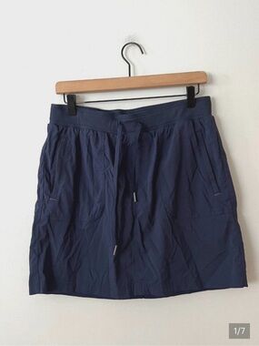 L.L. Bean Vista Camp Skort Navy Blue Women's Size Medium